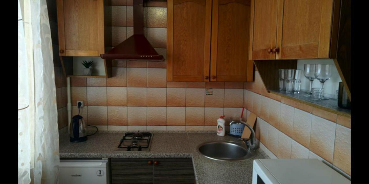 Уютная Квартира Рядом С Метpo Холодная Гора Kharkiv Extérieur photo